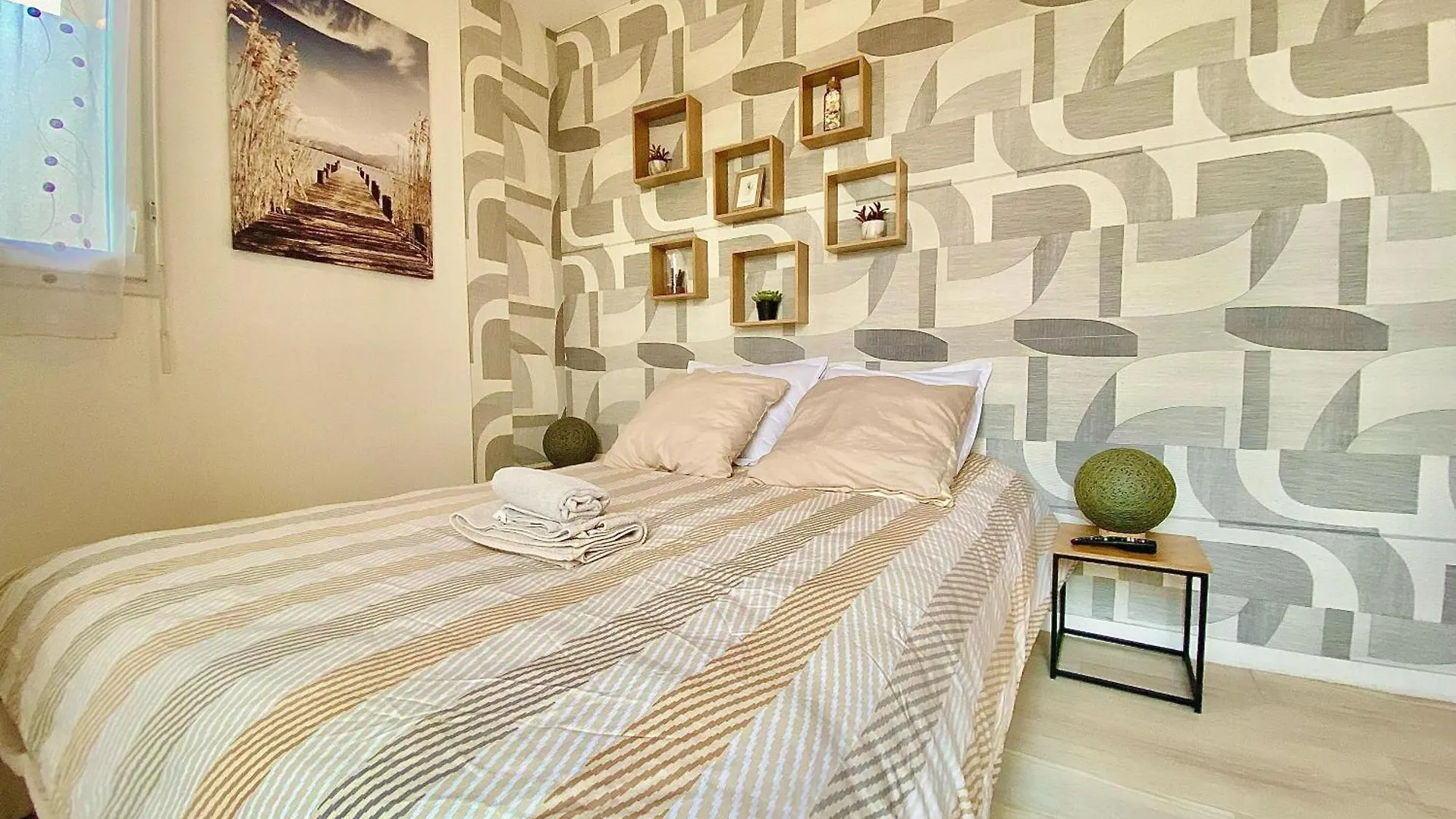 Le Prestige Terrasse-Cocon Familial Cosy, Billard & Jacuzzi Avec Vue Sur Paris Apartment Le Blanc-Mesnil