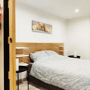 Holiday home Sw House Paris Stade De France Cdg, Le Blanc-Mesnil