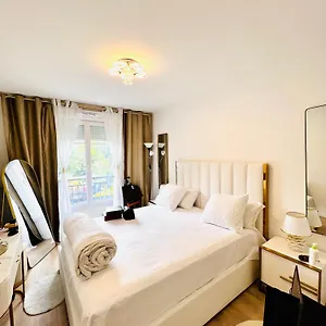 Les Residences De Djibril Séjour chez l'habitant