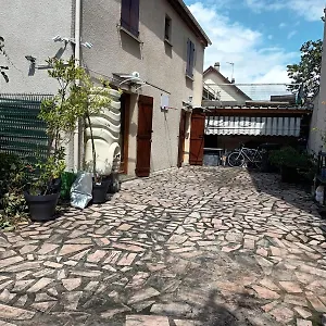 Salon Villepinte, Aeroport Appartement
