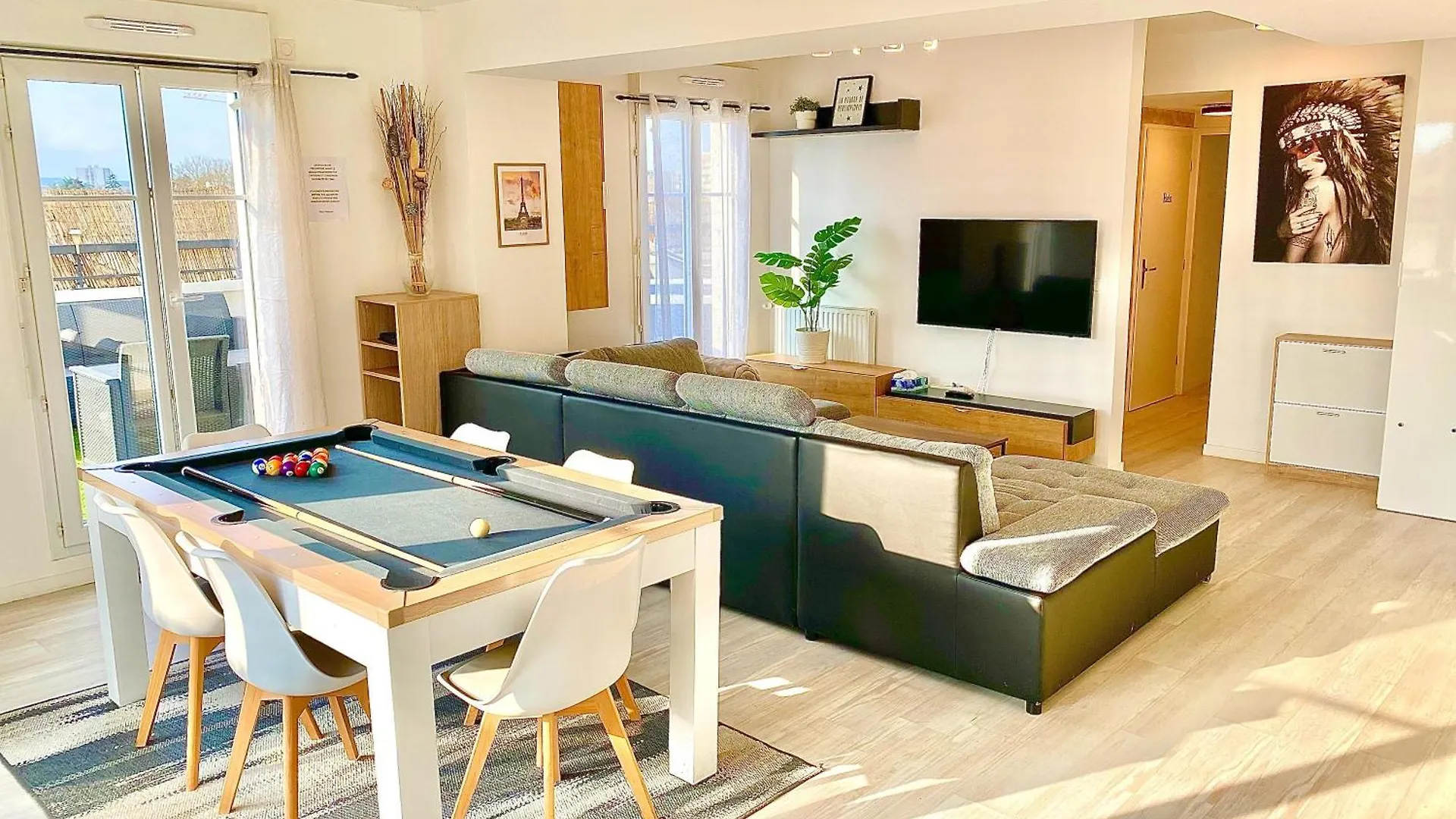 Apartmán Le Prestige Terrasse-Cocon Familial Cosy, Billard & Jacuzzi Avec Vue Sur Paris Le Blanc-Mesnil
